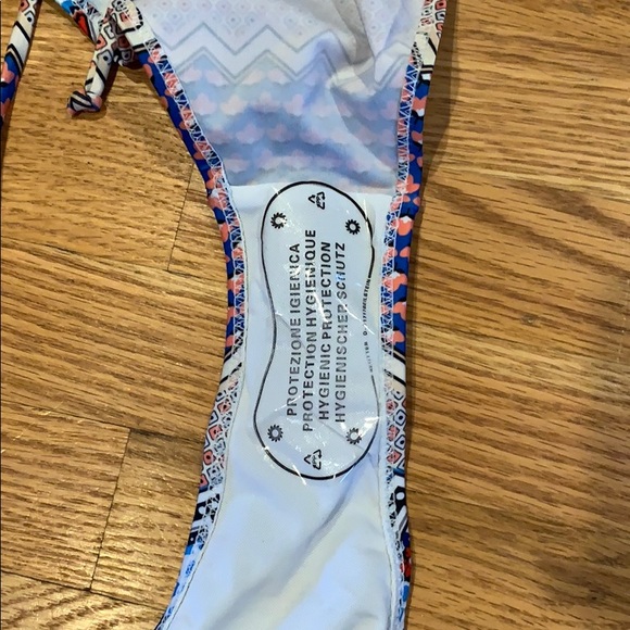 Zaful Colormix S bikini NWT (not available) - Picture 5 of 8